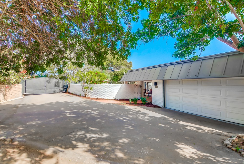 Virtual tour photo 90 of 89 for 3974 La Cresta Dr