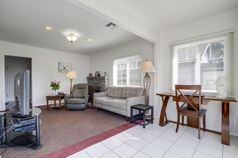 Virtual tour photo 10 of 61 for 3975 Front St