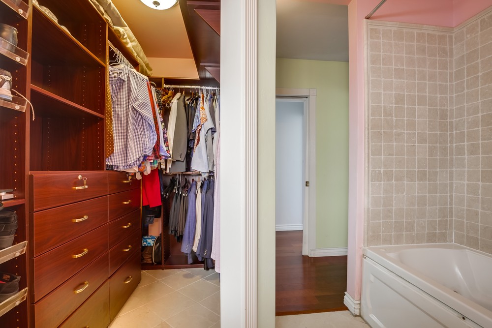 Virtual tour photo 29 of 61 for 3975 Front St