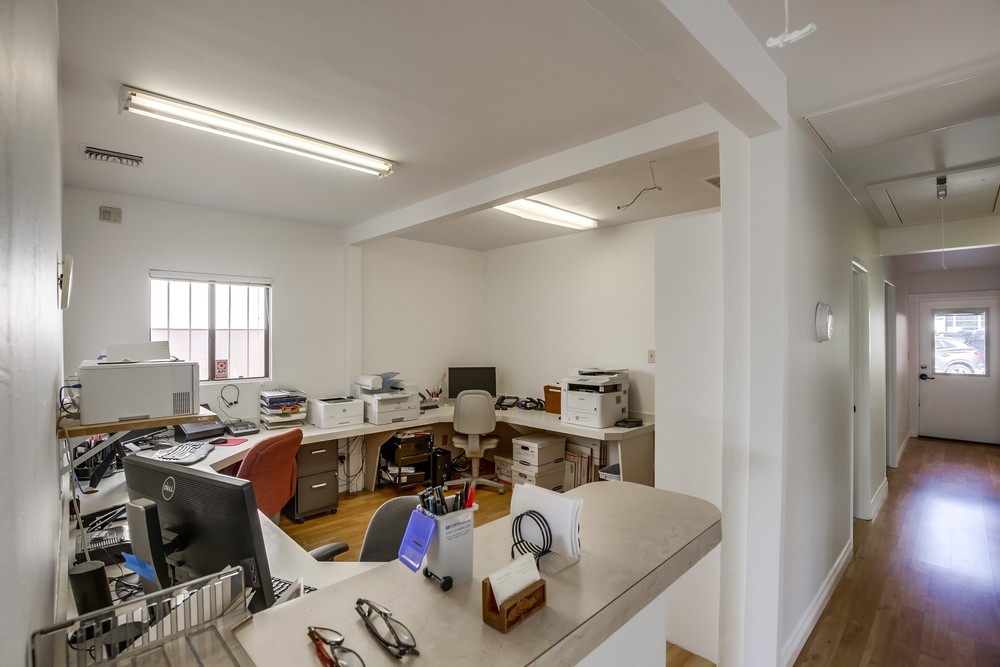 Virtual tour photo 40 of 61 for 3975 Front St