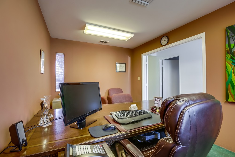 Virtual tour photo 48 of 61 for 3975 Front St