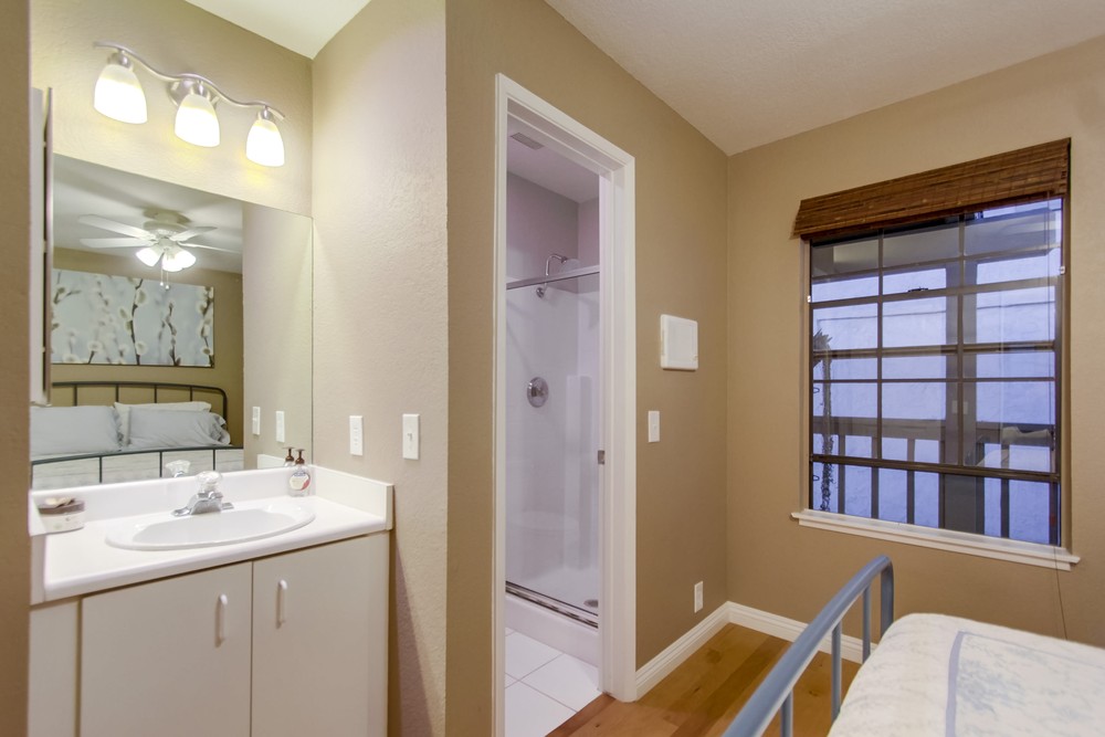 Virtual tour photo 38 of 58 for 3975 Hortensia St