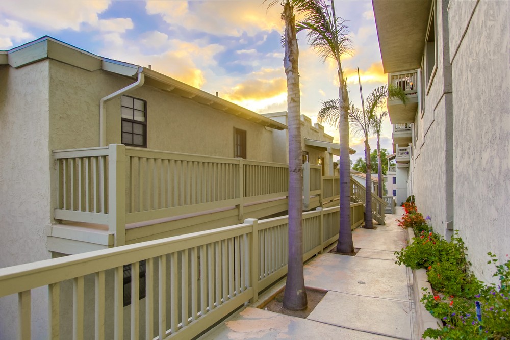 Virtual tour photo 42 of 58 for 3975 Hortensia St