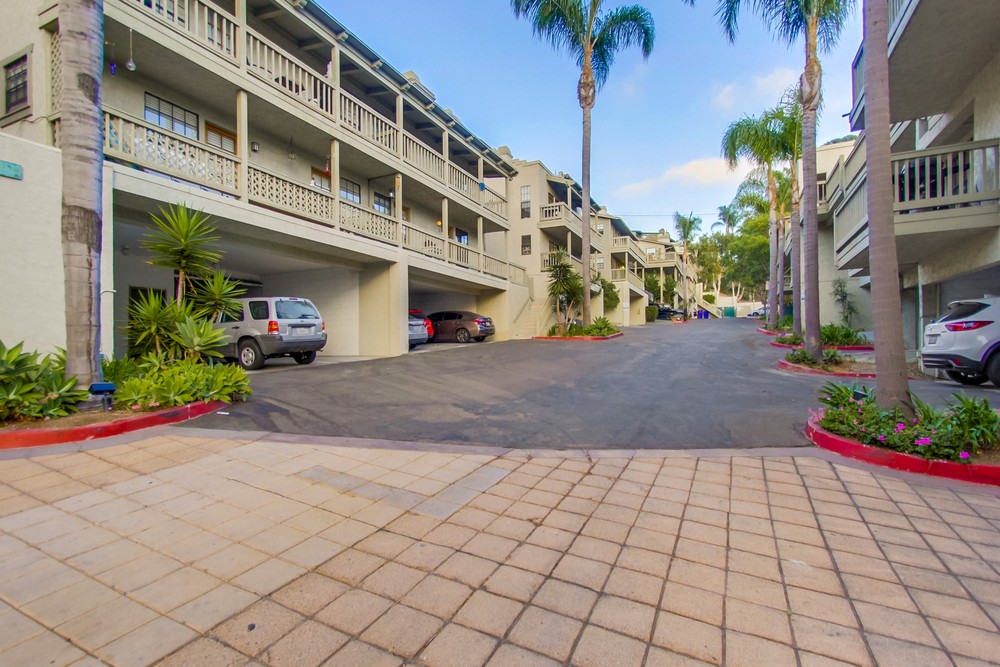 Virtual tour photo 53 of 58 for 3975 Hortensia St