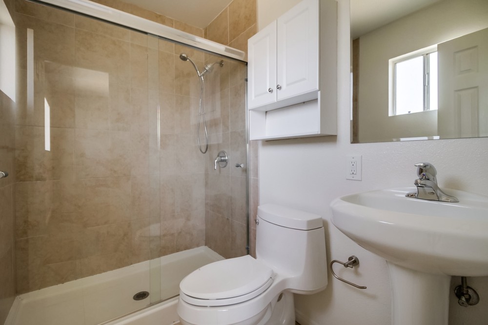Virtual tour photo 20 of 28 for 3977 Ingraham St. #B