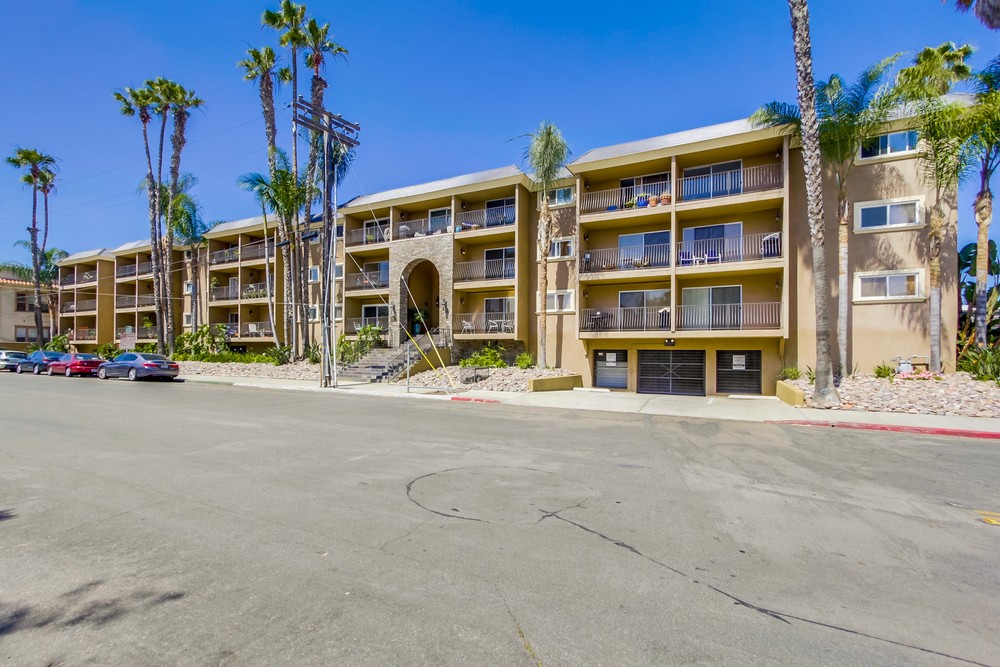 Virtual tour photo 1 of 36 for 3980 8th Ave #207