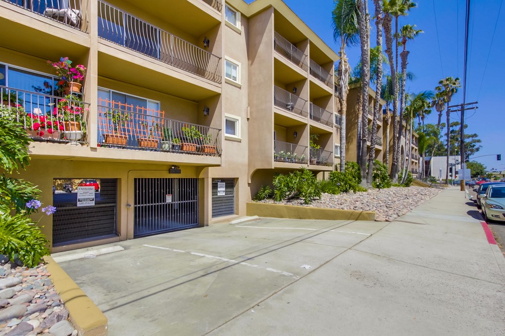 Virtual tour photo 34 of 36 for 3980 8th Ave #207