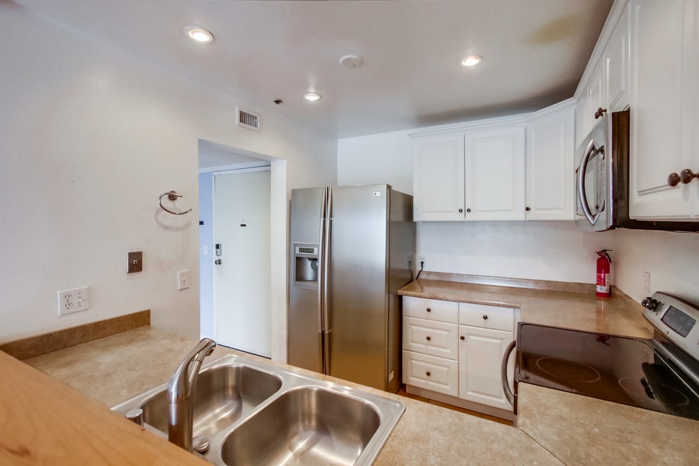 Virtual tour photo 15 of 35 for 3980 Faircross Pl