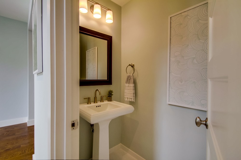 Virtual tour photo 24 of 54 for 3983 Sequoia St