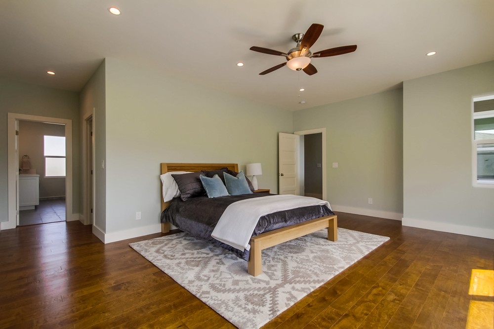 Virtual tour photo 27 of 54 for 3983 Sequoia St