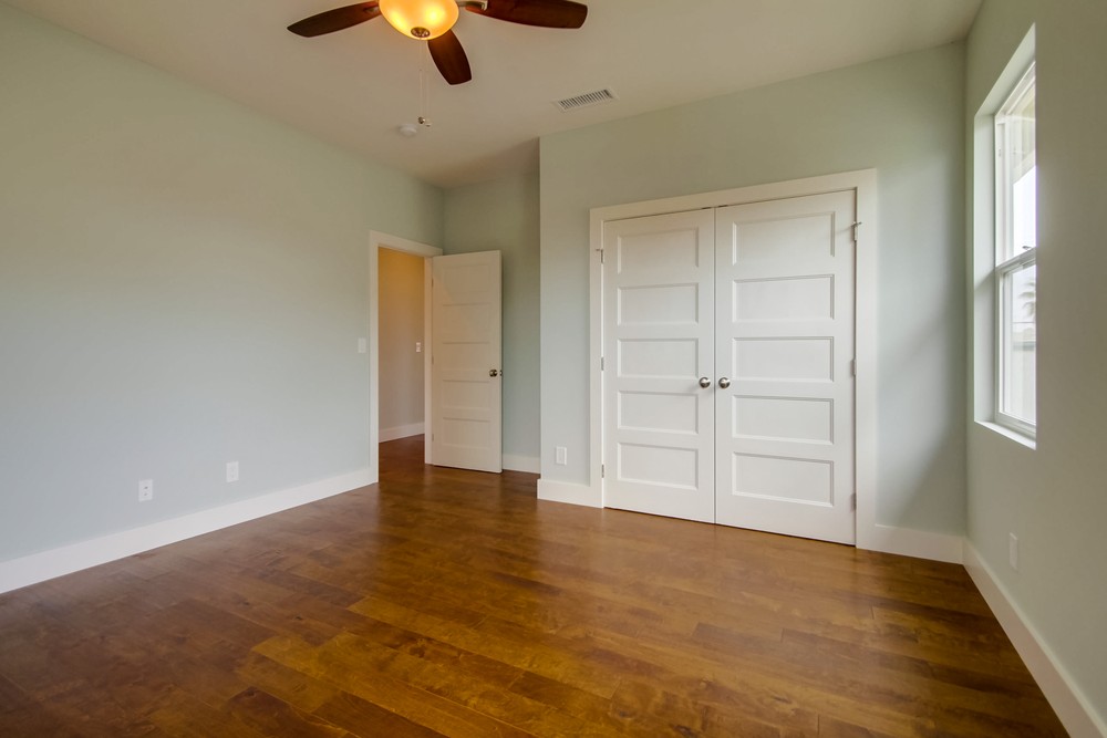 Virtual tour photo 37 of 54 for 3983 Sequoia St