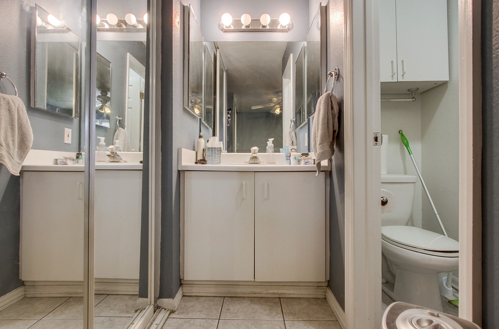 Virtual tour photo 28 of 52 for 3985 Hortensia St