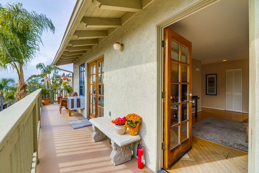 Virtual tour photo 37 of 39 for 3985 Hortensia St APT F4