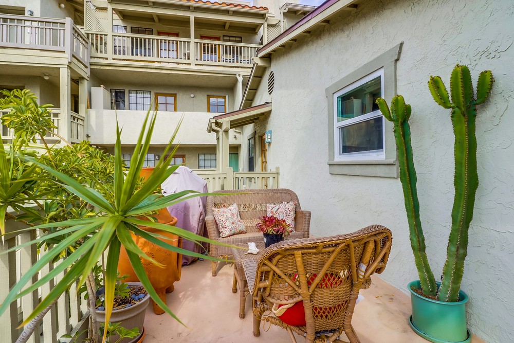 Virtual tour photo 40 of 39 for 3985 Hortensia St APT F4
