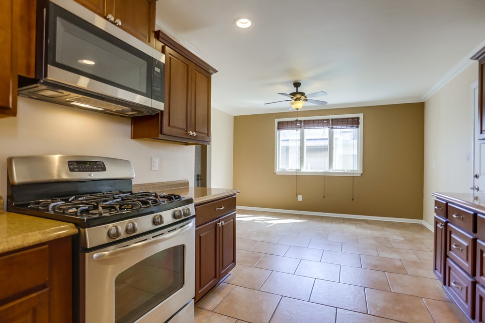 Virtual tour photo 19 of 37 for 3988 Armstrong St