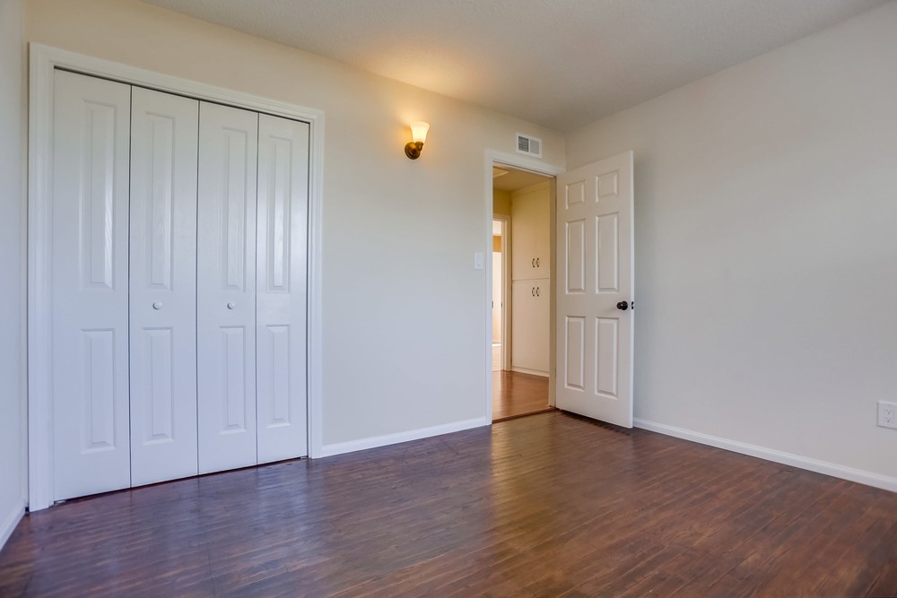 Virtual tour photo 32 of 37 for 3988 Armstrong St
