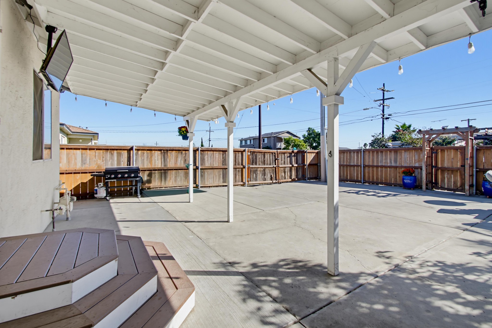 Virtual tour photo 13 of 57 for 3990 Broadway