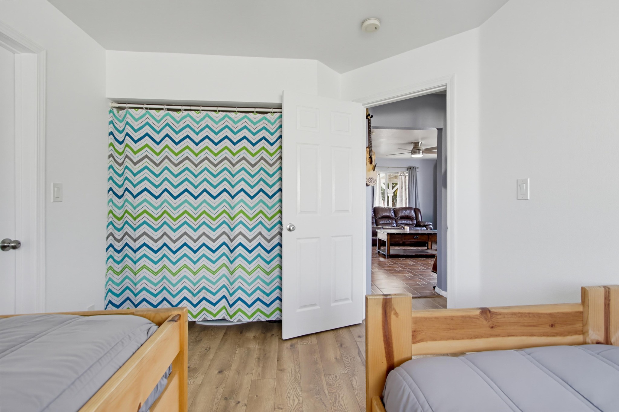 Virtual tour photo 29 of 57 for 3990 Broadway