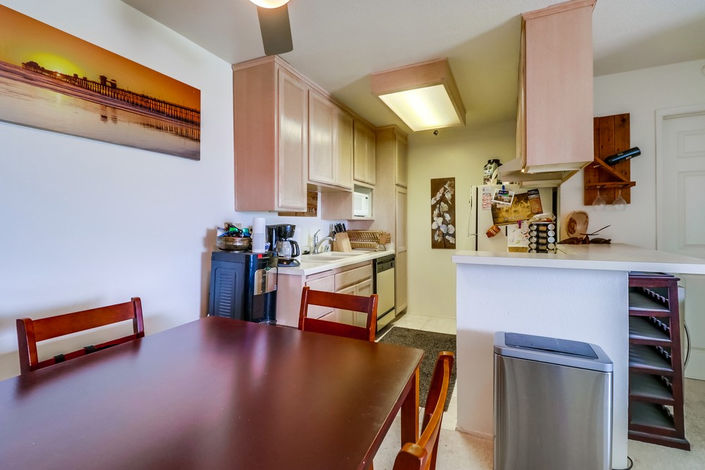 Virtual tour photo 12 of 38 for 3991 Crown Point Dr UNIT 217