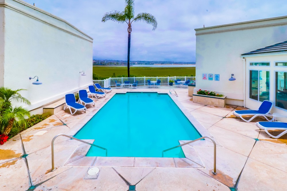 Virtual tour photo 29 of 38 for 3991 Crown Point Dr UNIT 217