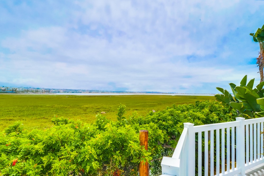 Virtual tour photo 35 of 38 for 3991 Crown Point Dr UNIT 217