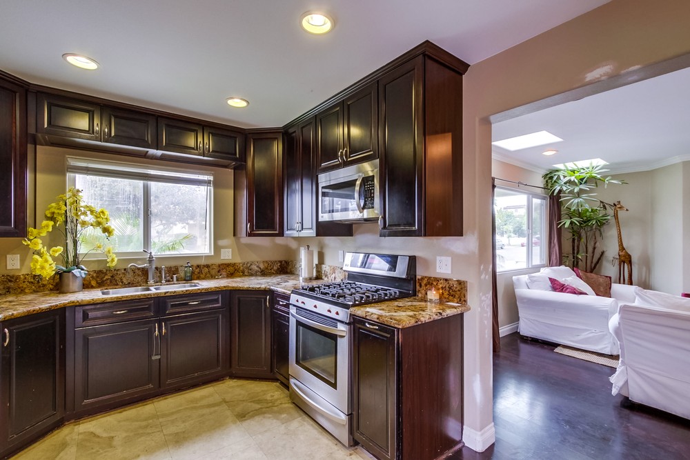 Virtual tour photo 11 of 34 for 3991 Honeycutt St