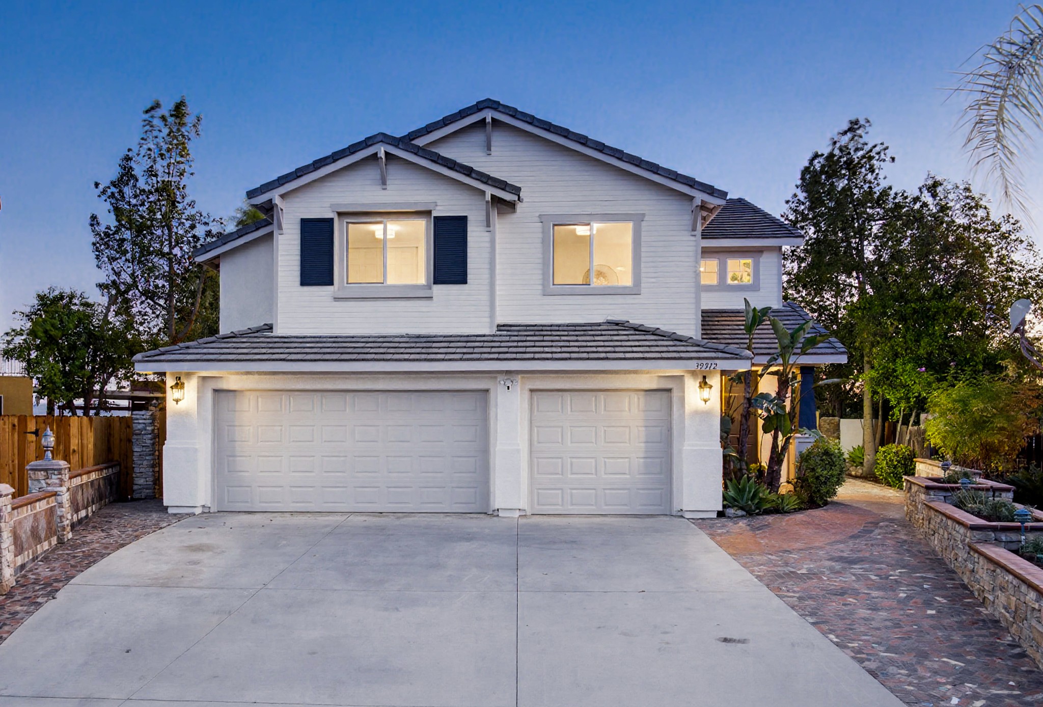 Virtual tour photo 1 of 87 for 39912 Hillsboro Cir
