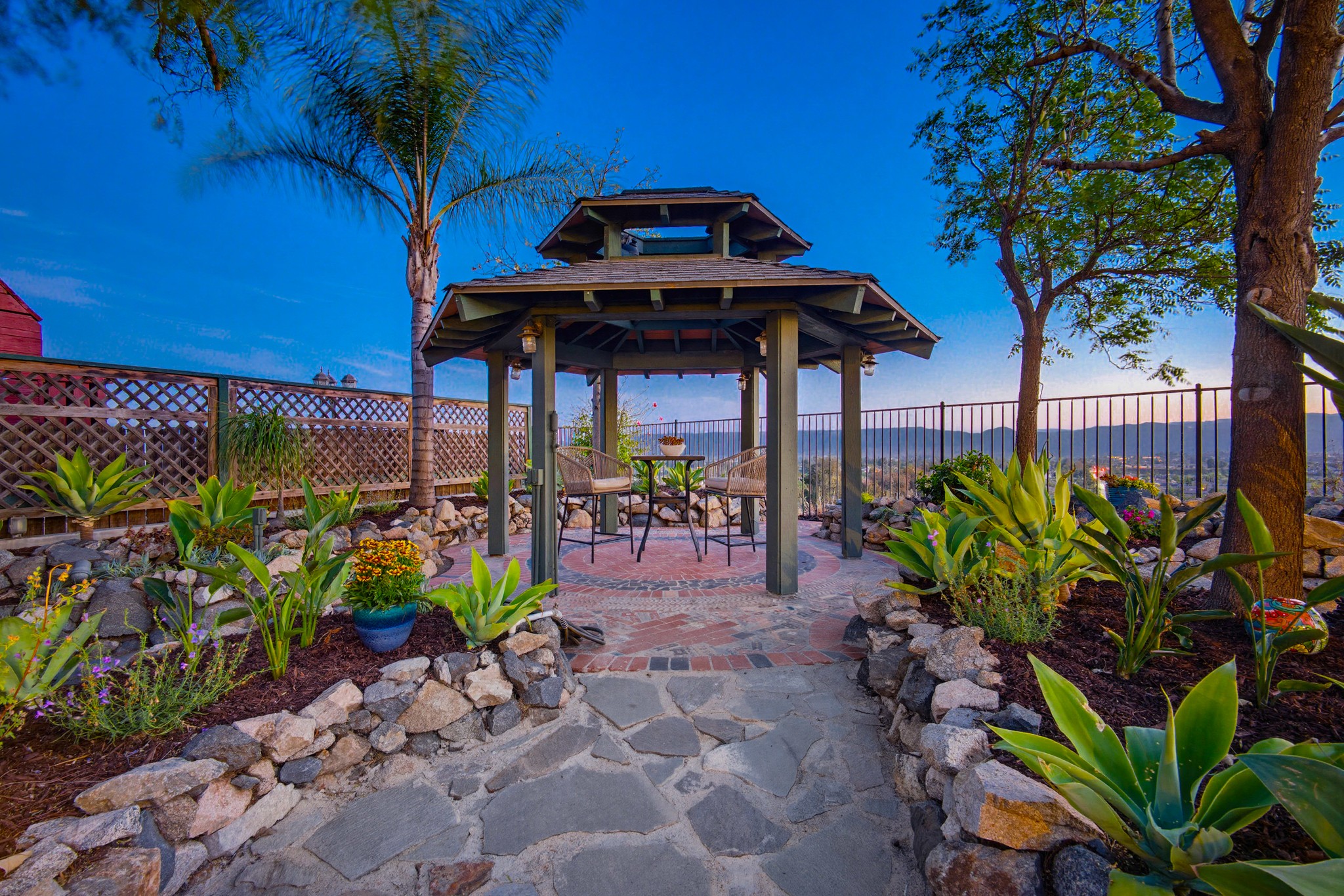 Virtual tour photo 6 of 87 for 39912 Hillsboro Cir