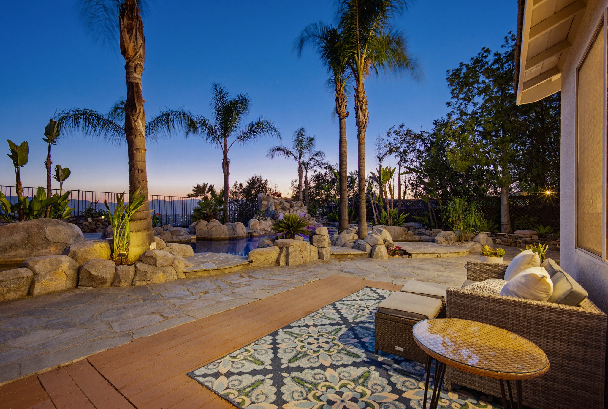 Virtual tour photo 10 of 87 for 39912 Hillsboro Cir