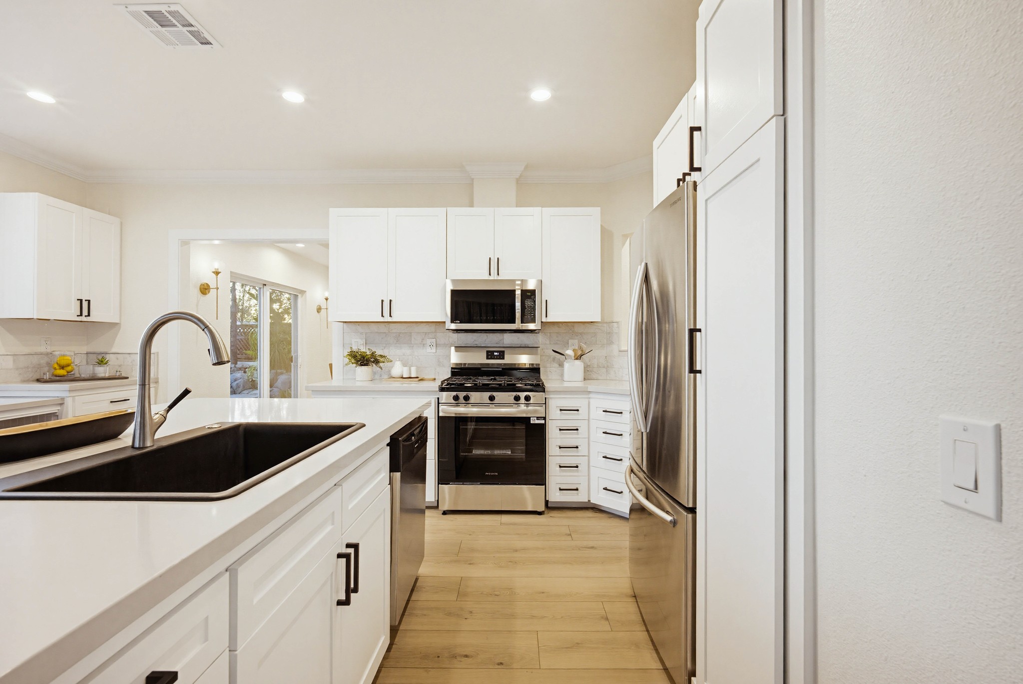 Virtual tour photo 33 of 87 for 39912 Hillsboro Cir