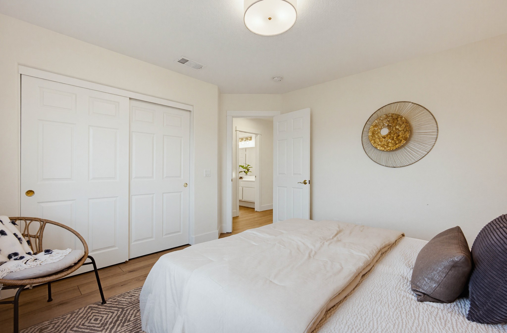 Virtual tour photo 61 of 87 for 39912 Hillsboro Cir