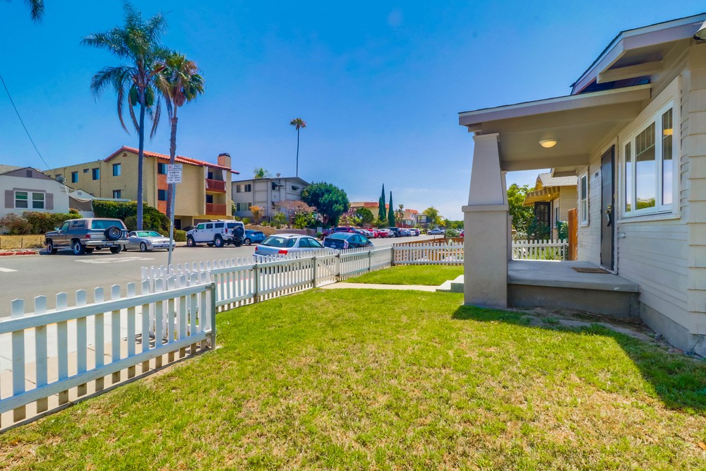 Virtual tour photo 7 of 42 for 3996 Mississippi St
