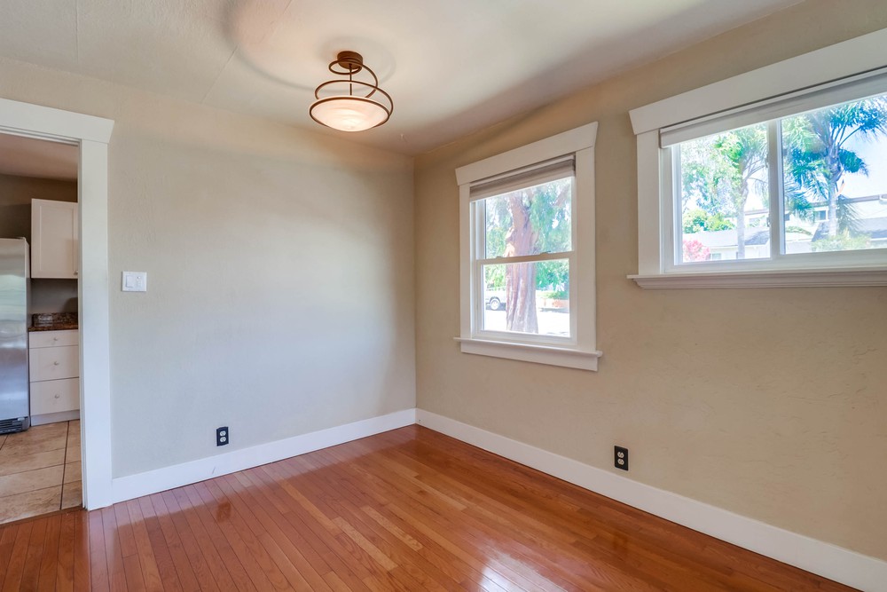 Virtual tour photo 12 of 42 for 3996 Mississippi St