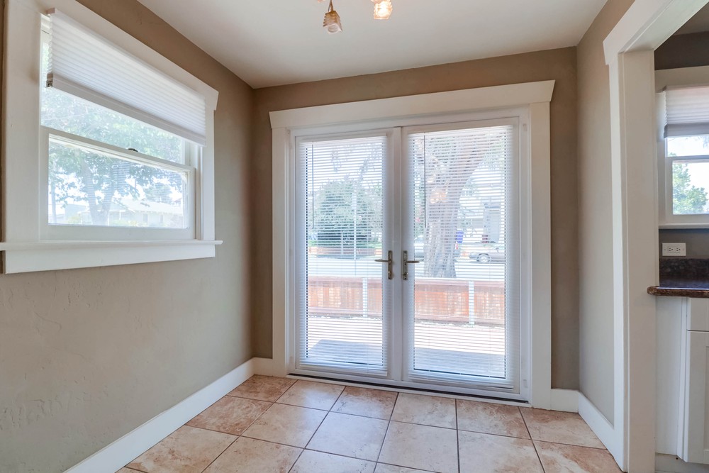 Virtual tour photo 23 of 42 for 3996 Mississippi St