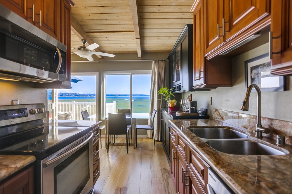 Virtual tour photo 14 of 49 for 3997 Crown Point Dr