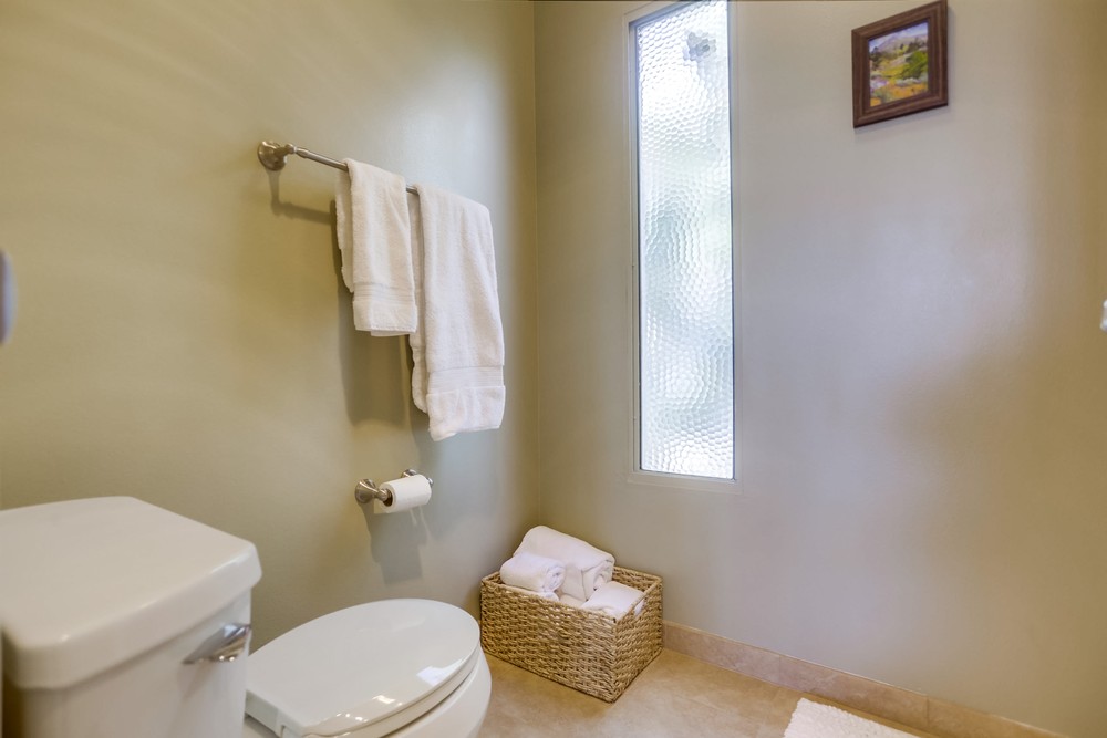 Virtual tour photo 31 of 49 for 3997 Crown Point Dr