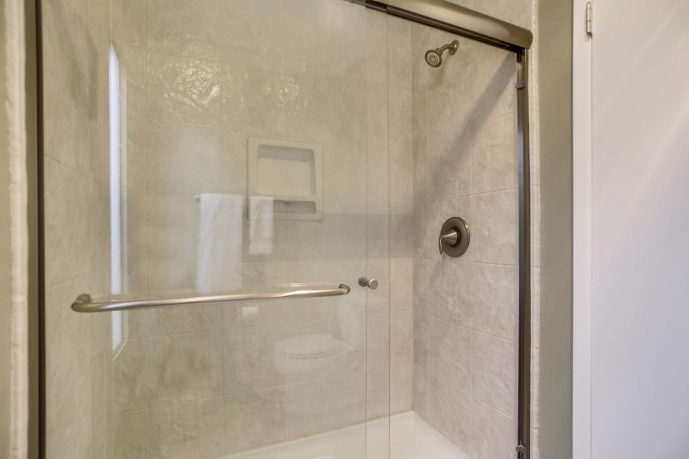 Virtual tour photo 32 of 49 for 3997 Crown Point Dr
