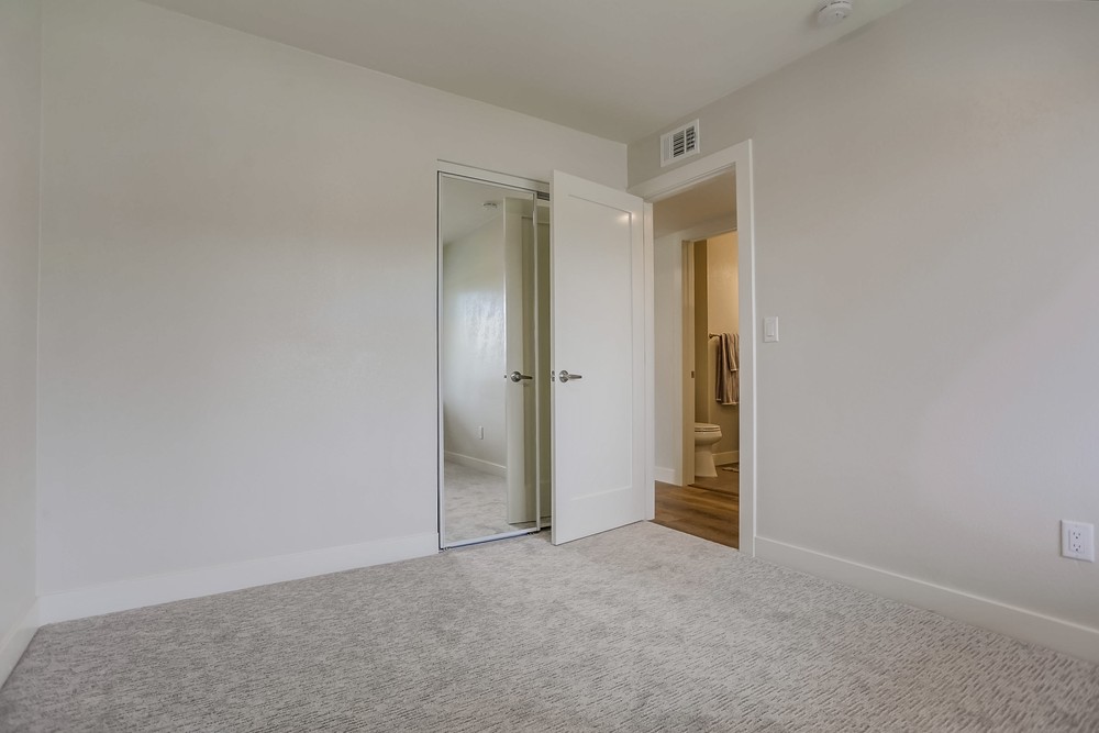 Virtual tour photo 43 of 70 for 3999 Biddle St