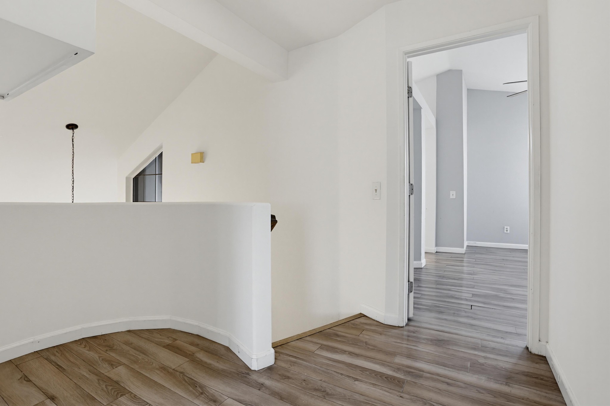 Virtual tour photo 21 of 38 for 39991 Falcon Way