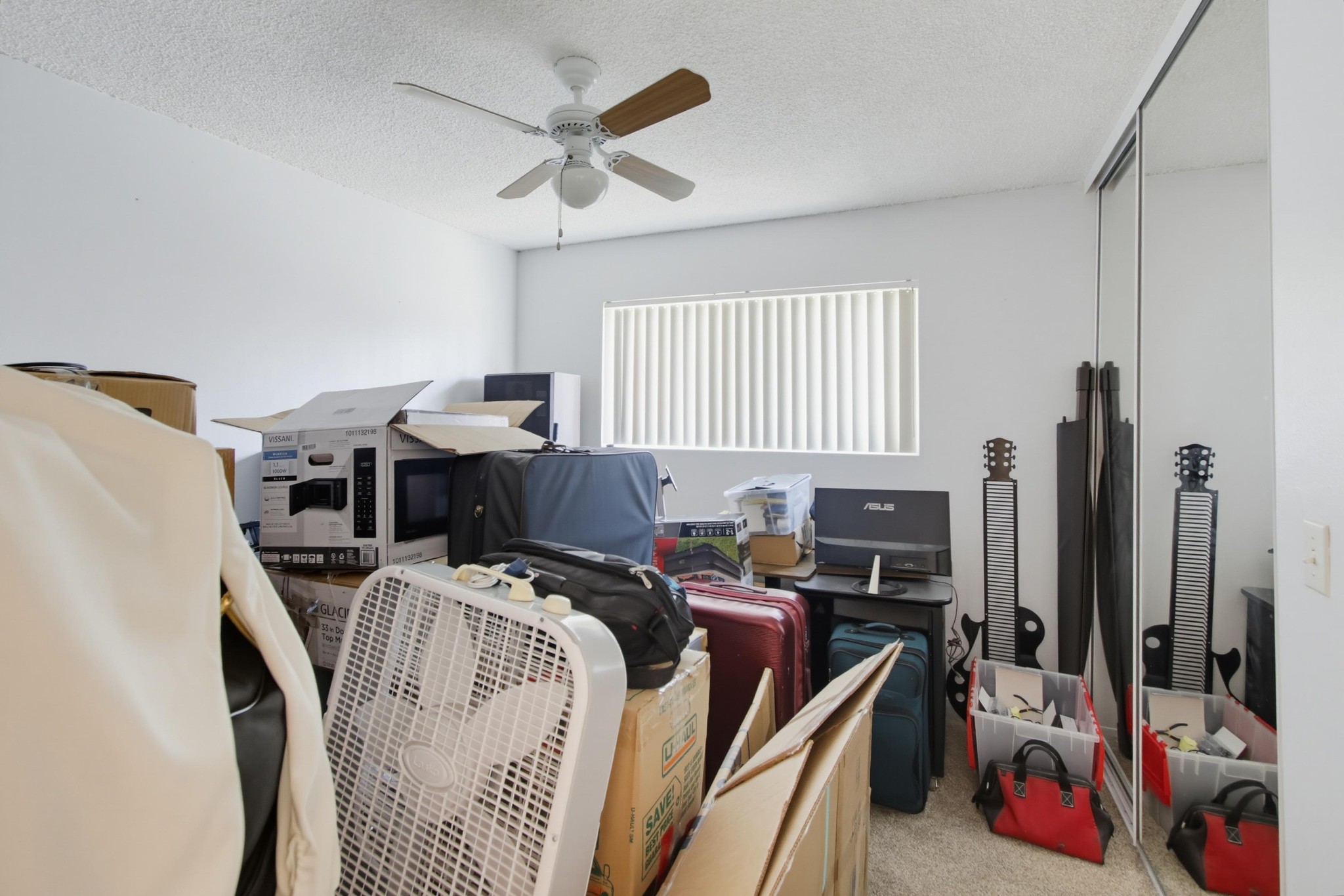 Virtual tour photo 17 of 109 for 400 W Madison Ave