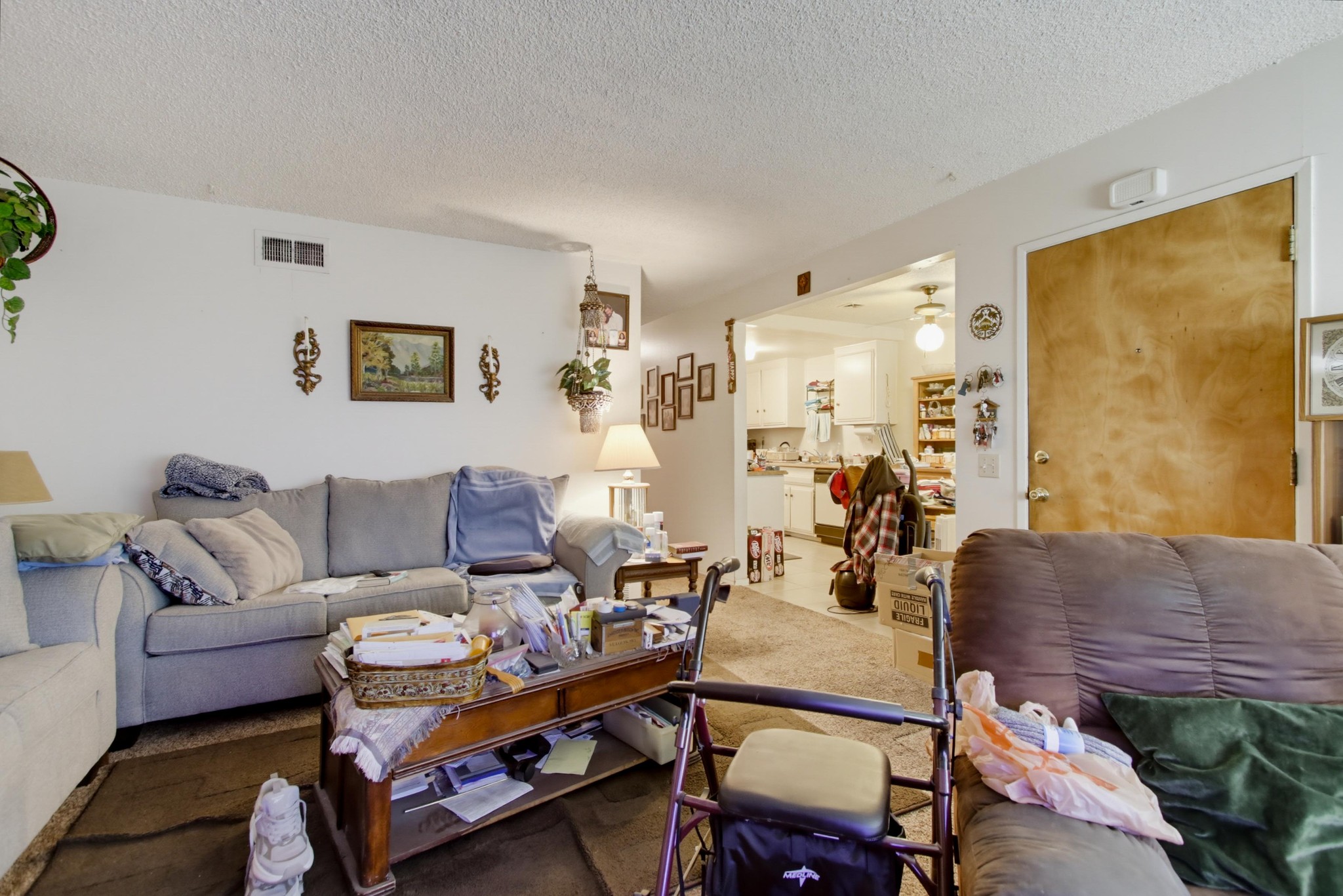 Virtual tour photo 31 of 109 for 400 W Madison Ave