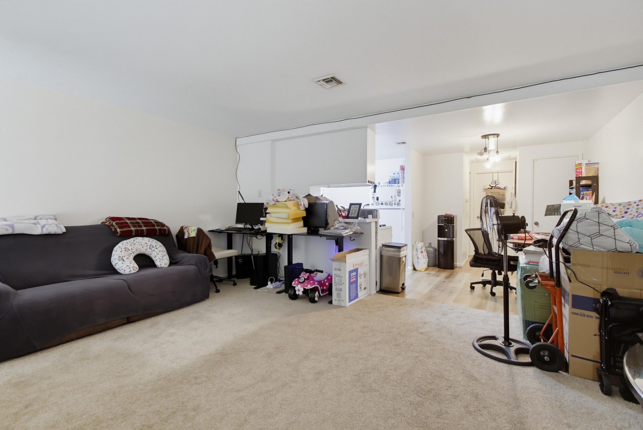 Virtual tour photo 48 of 109 for 400 W Madison Ave