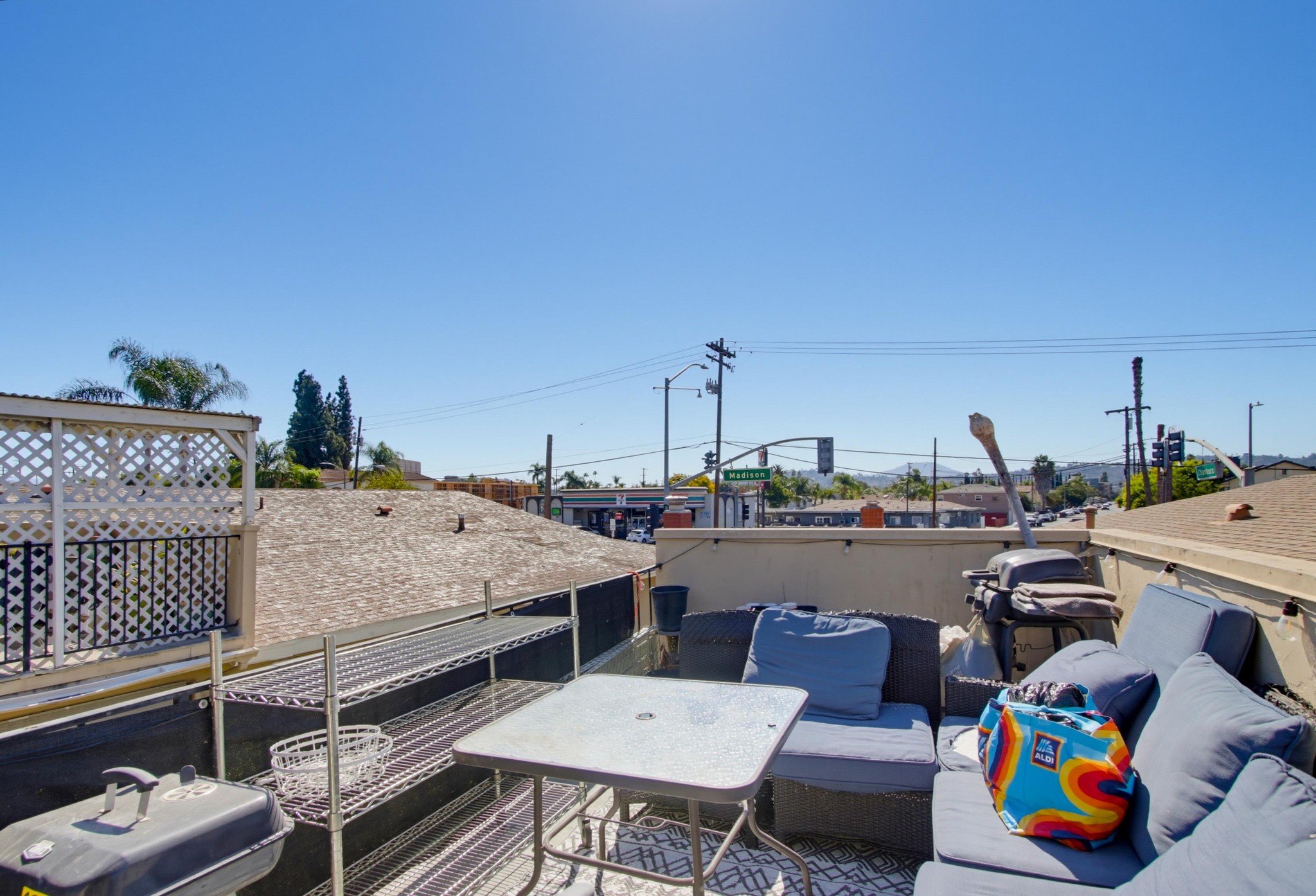 Virtual tour photo 60 of 109 for 400 W Madison Ave