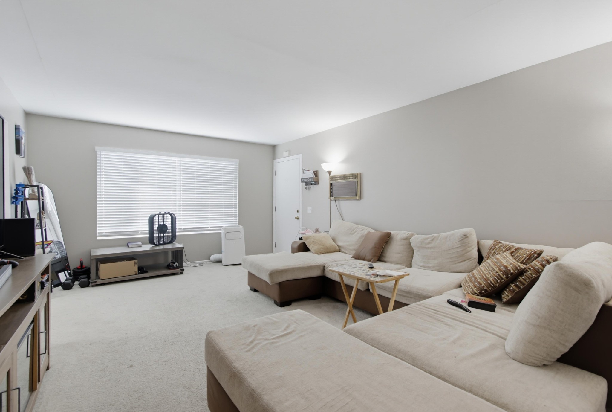 Virtual tour photo 63 of 109 for 400 W Madison Ave