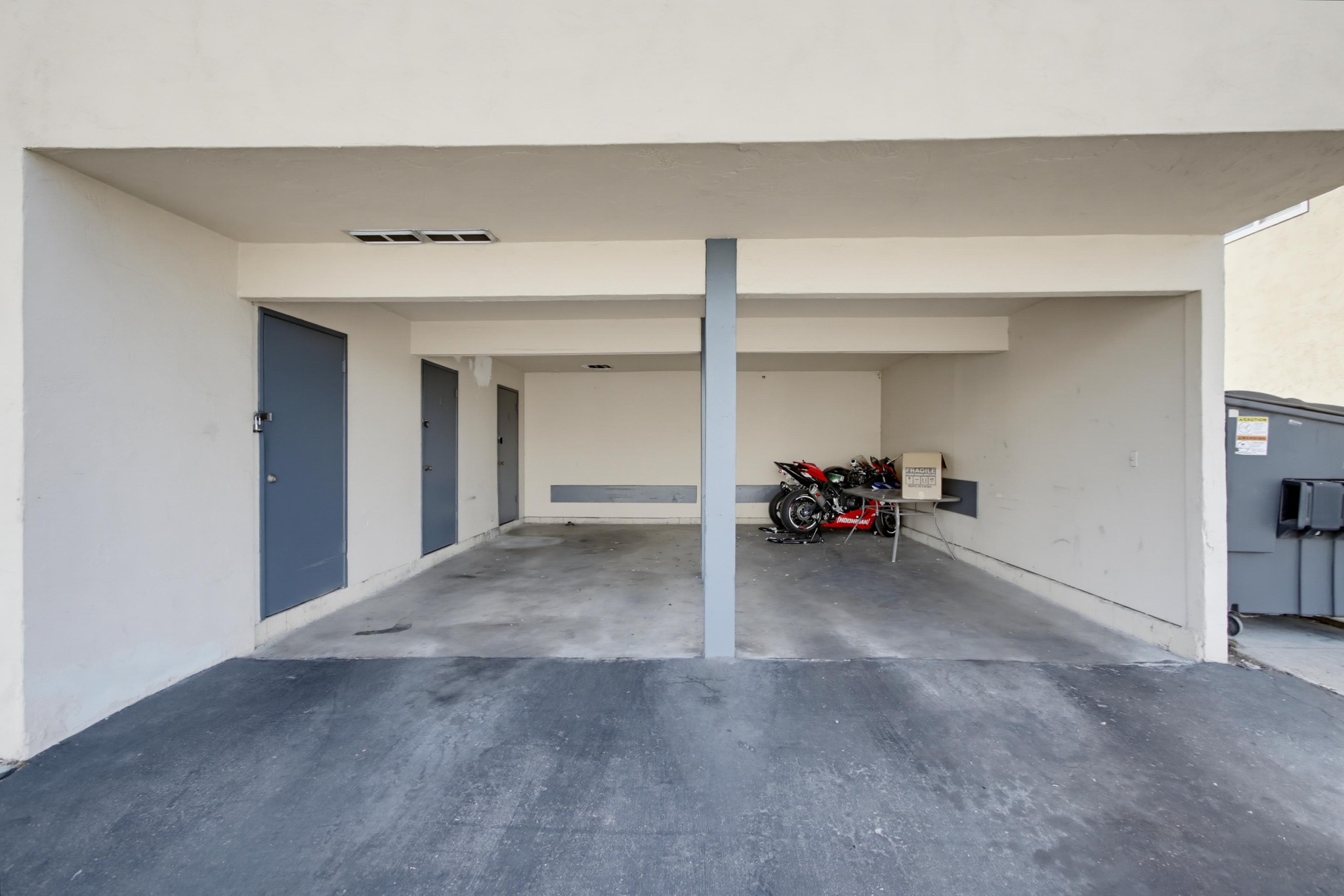Virtual tour photo 82 of 109 for 400 W Madison Ave