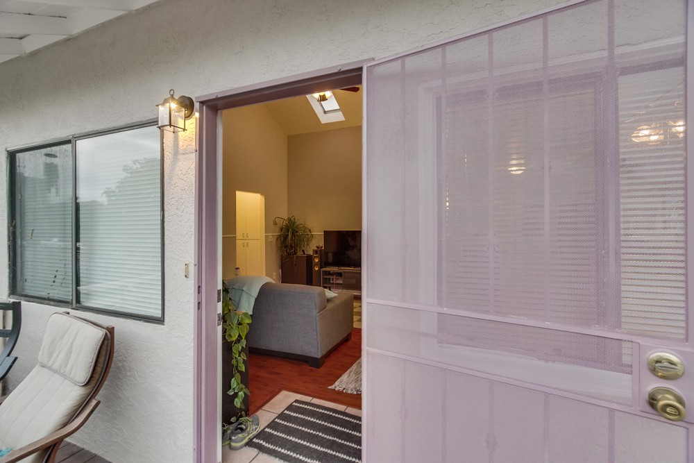 Virtual tour photo 17 of 51 for 4003 Mississippi St
