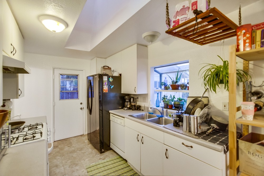 Virtual tour photo 24 of 51 for 4003 Mississippi St