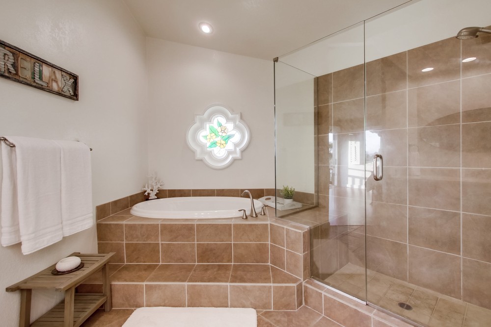 Virtual tour photo 32 of 77 for 4006 Ampudia St