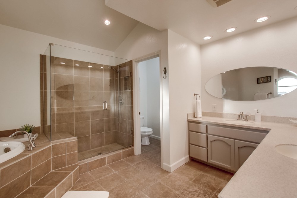 Virtual tour photo 34 of 77 for 4006 Ampudia St