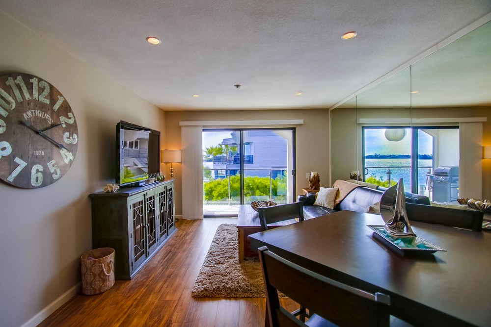 Virtual tour photo 17 of 73 for 4007 Everts St #2g